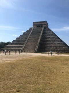 Chichen_Itza.jpg