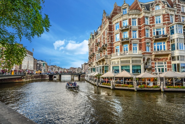 amsterdam-canal.jpg